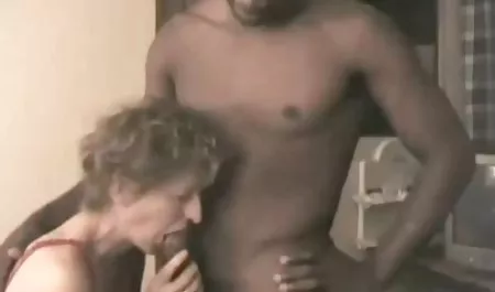 El amor de dos mujeres maduras gratis personas