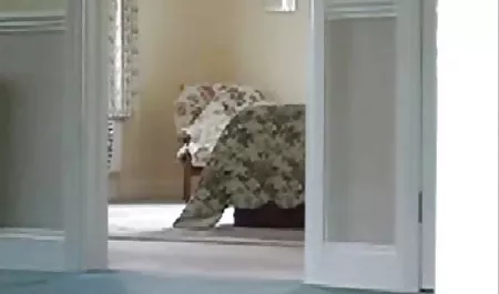 Estilo perrito sexo con dos perros madres maduras españolas