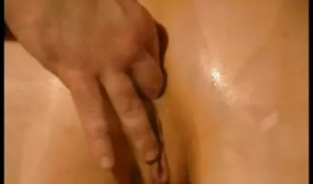 Trate de Bella veteranas ardientes jugar y agitar