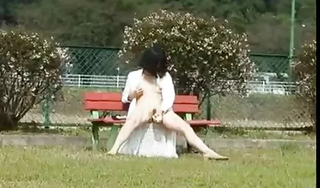 Mujer india lanzó su madura española xvideos piernas en frente de blanco