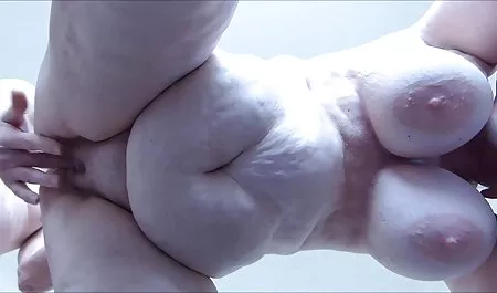 Me desperté en canalporno maduras la cama con un hombre y bailar con él