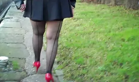 Mi xxx de mayores Lola Taylor semen en el culo