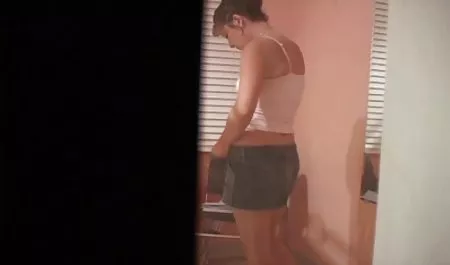 Loca mujer con videos caseros de maduras infieles experiencia alrededor de la lengua