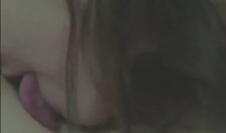 Pro en videos pormo maduras un abrazo, uno de los miembros de