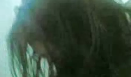 El perro le encanta el mujeres maduras en calzones BDSM