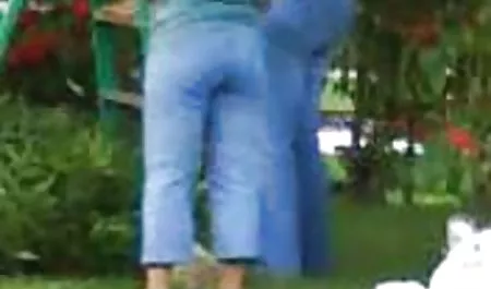 Chica violada, leche señoras cachondas xxx en la cara